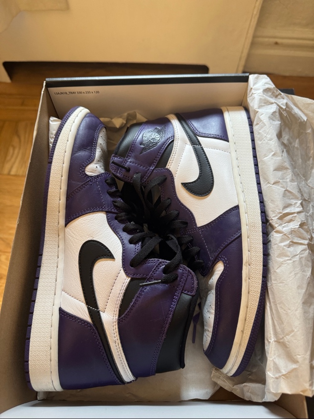 Nike Jordan 1 high court purple